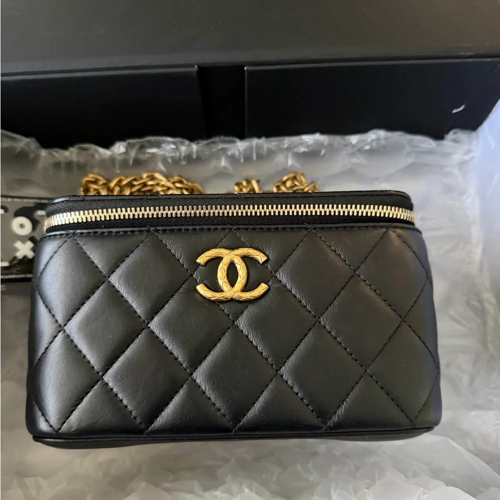 CHANEL small Vanity Crossbody with Gold Chain
